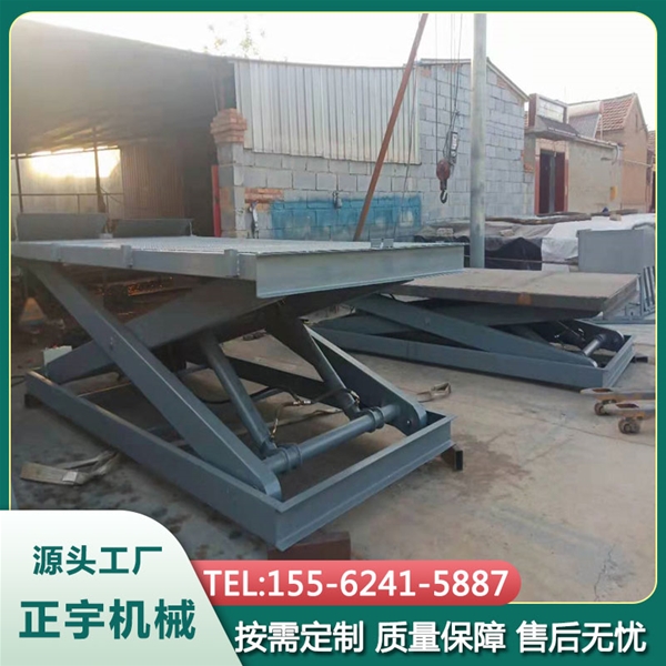 移動(dòng)式卸豬臺(tái)剪叉式升降機(jī)養(yǎng)殖場牛羊豬升降平臺(tái)簡易小型提升機(jī)